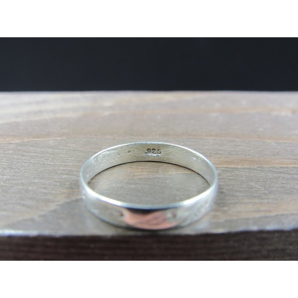 Size 4.75 Sterling Silver Petite Worn Ocean Waves Band Ring - Picture 3 of 6